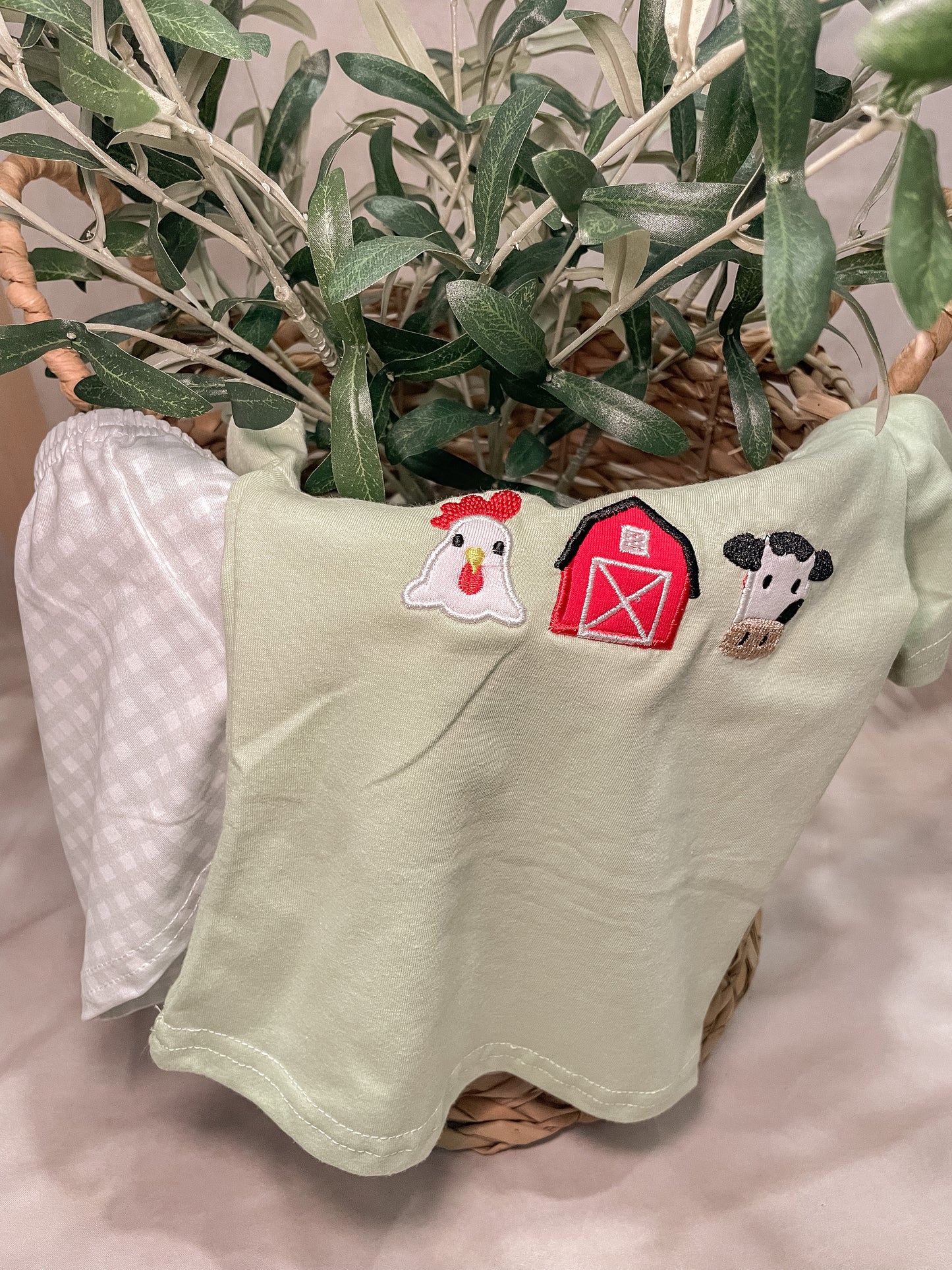 Barnyard Buddy 2-piece set