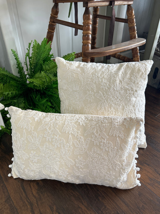 Cream pillow set