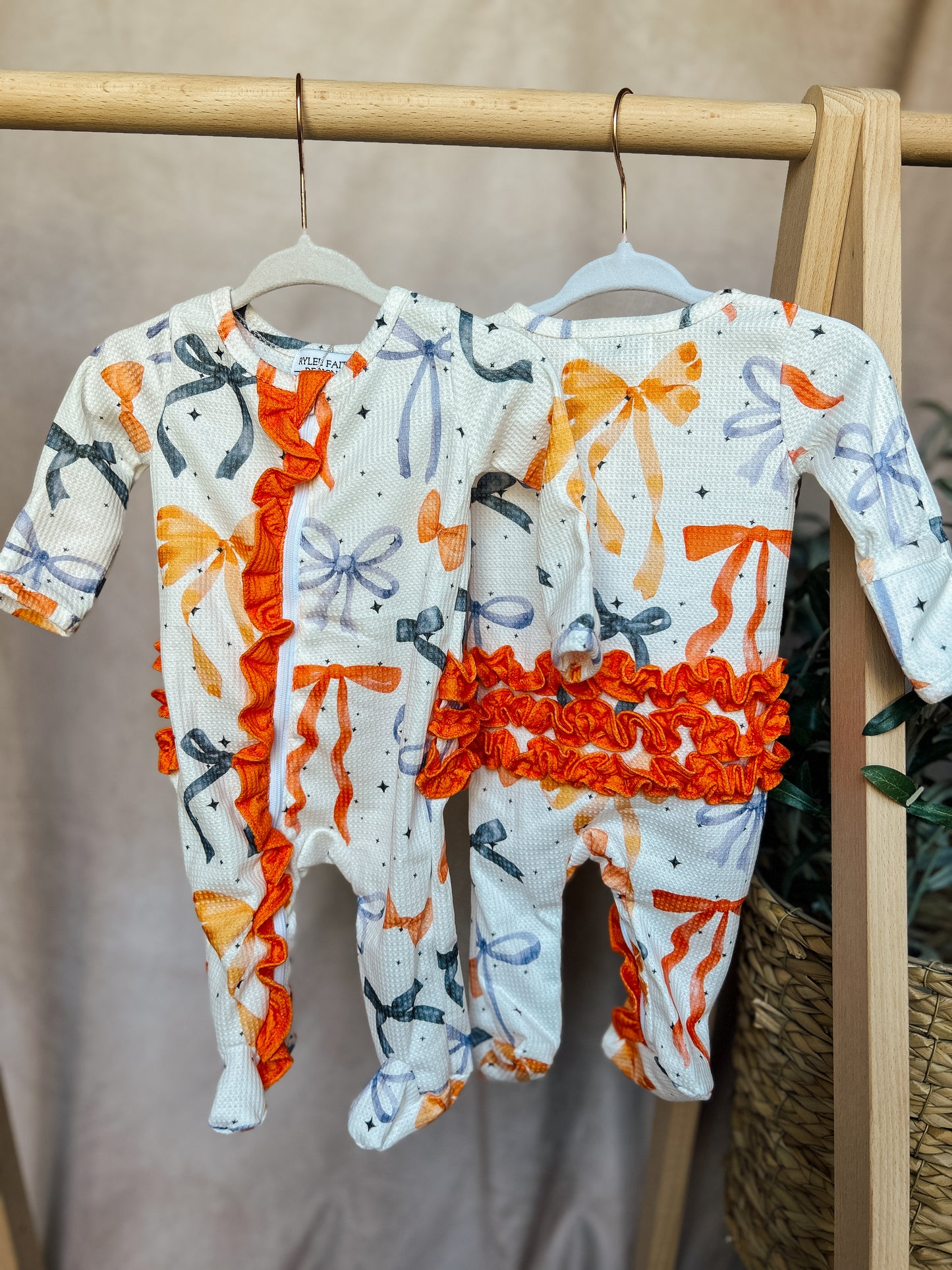 Halloween Bows Sleeper